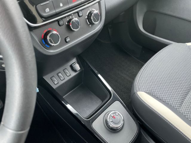 Fahrzeugabbildung Dacia Spring Elektric 45 Essential Autom. Navi, Tempom