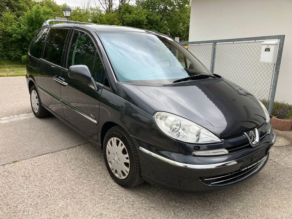 Peugeot 807