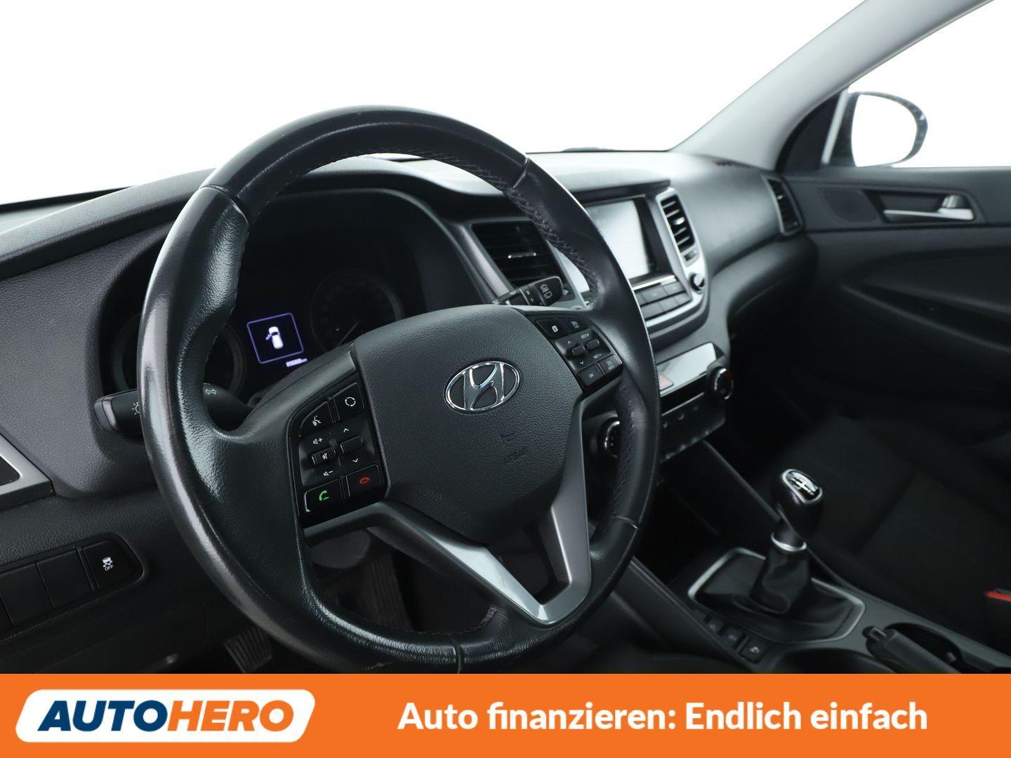 Hyundai Tucson 1.6 Classic blue 2WD *NAVI*TEMPO*CAM*PDC*