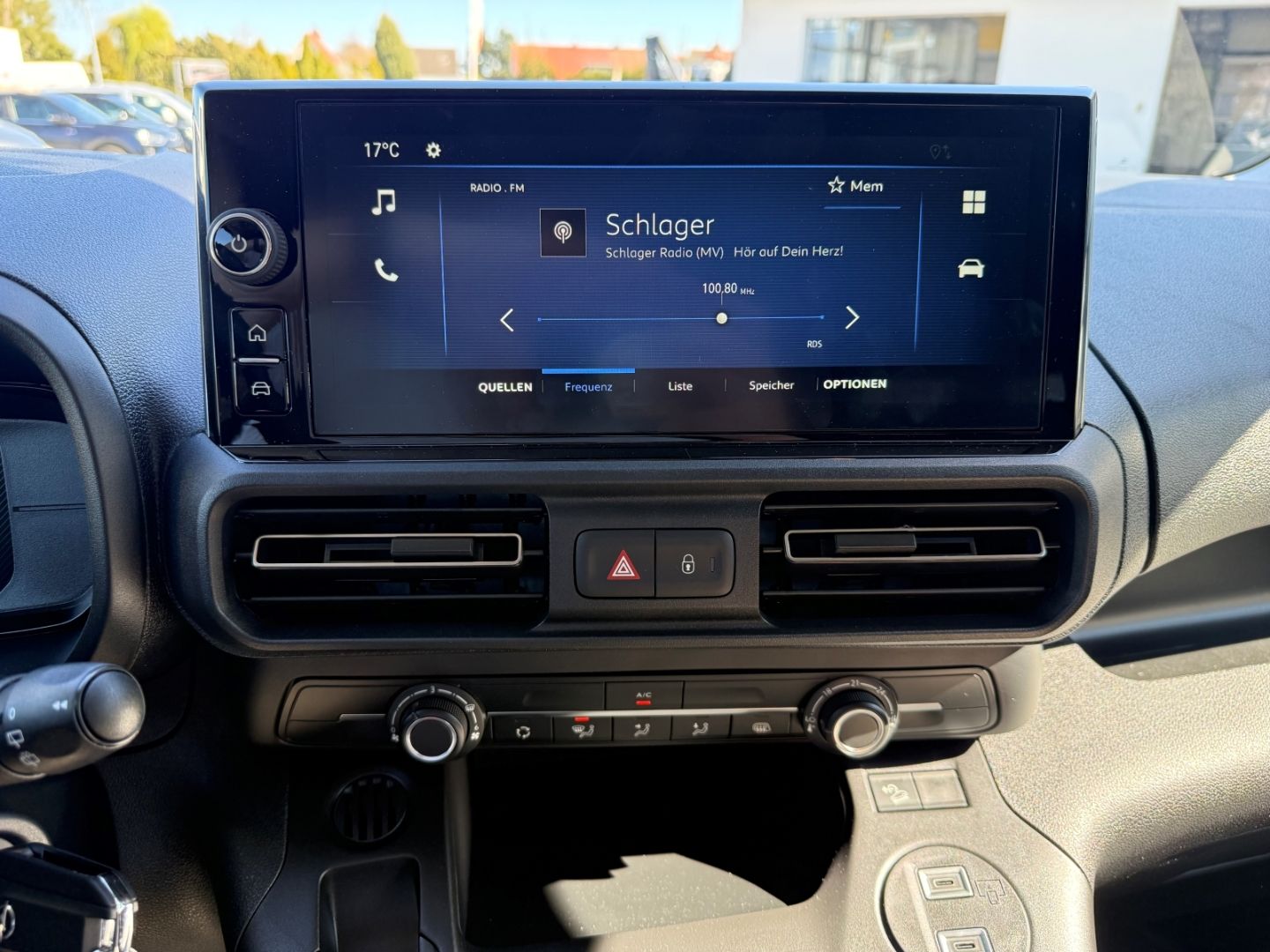 Fahrzeugabbildung Opel Combo Cargo Diesel 1,5 erhöhte Nutzlast XL
