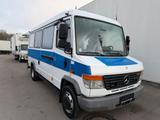 Mercedes-Benz 814 D Vario 10 Sitzer Mannschaftswagen Polizei - Mercedes-Benz Diesel Dreiseitenkipper 814