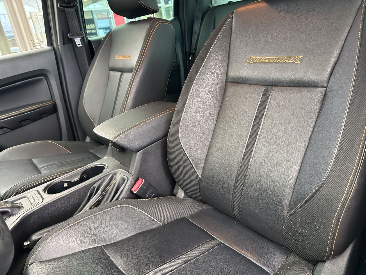 Fahrzeugabbildung Ford Ranger Wildtrak DoKa 4x4 AHK Navi Leder LED ACC