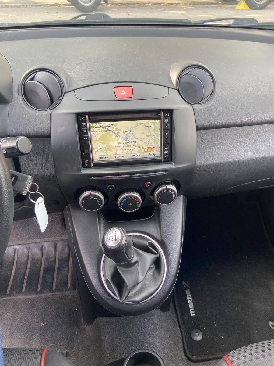 Mazda 2 Lim. 1.3 Edition 40 Jahre