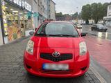 Toyota Yaris 2008 TÜV 04.2026 - Toyota Yaris mit Benzin-Antrieb: Sportwagen
