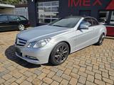 Mercedes-Benz E 250 Cabrio 204 PS HU neu Leder Bi Xenon