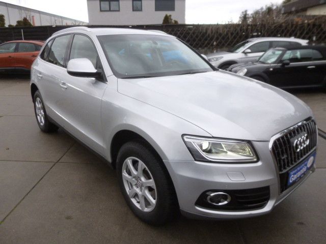 Audi Q5 2.0 TDI  quattro/DSG/AHK/Navi/Sitz-H/PDC/LED