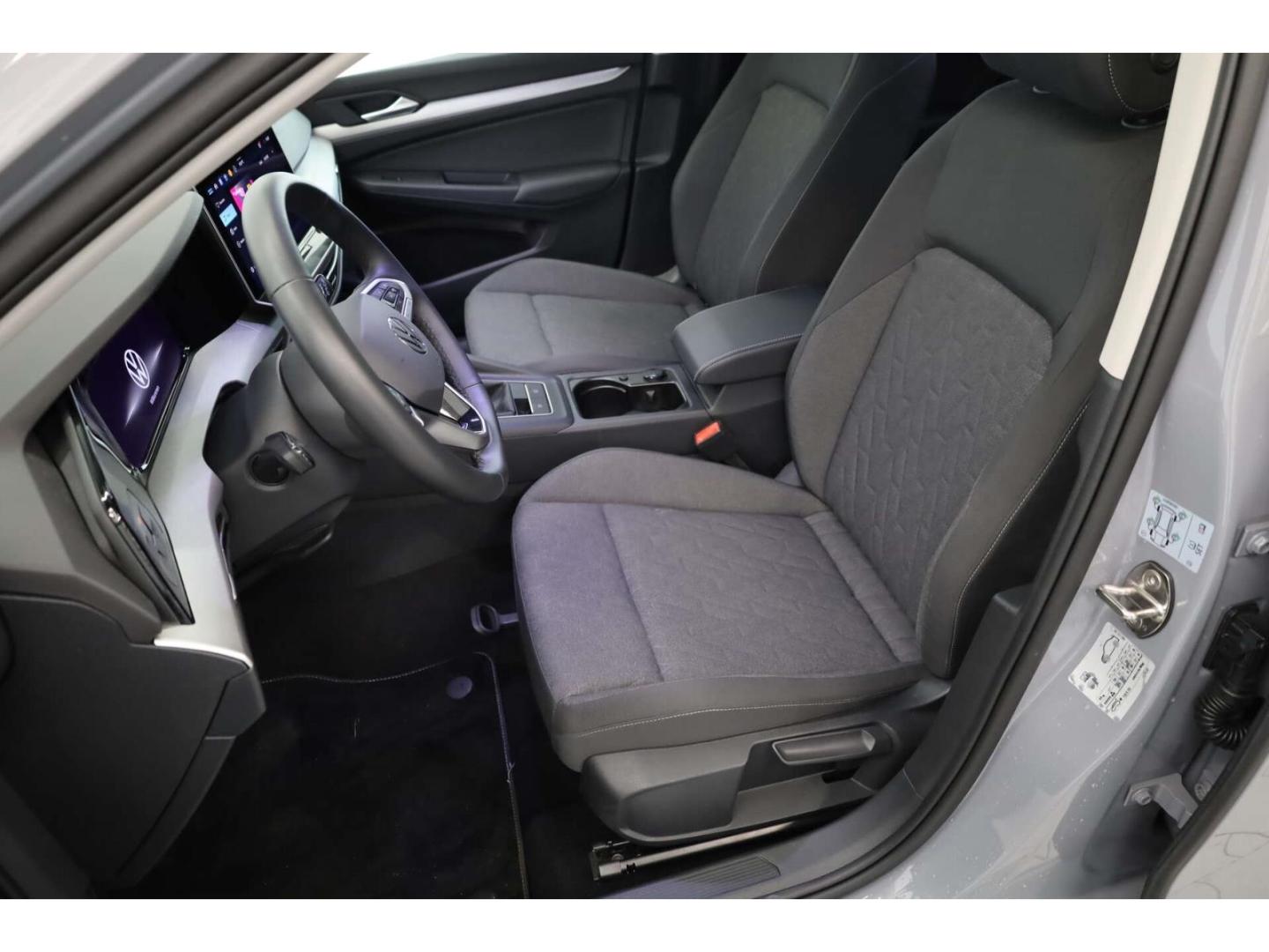 Volkswagen Golf 1.5 TSI Life 6-Gg. Matrix/Std.Hz./RFK/ACC, миниатюра 6