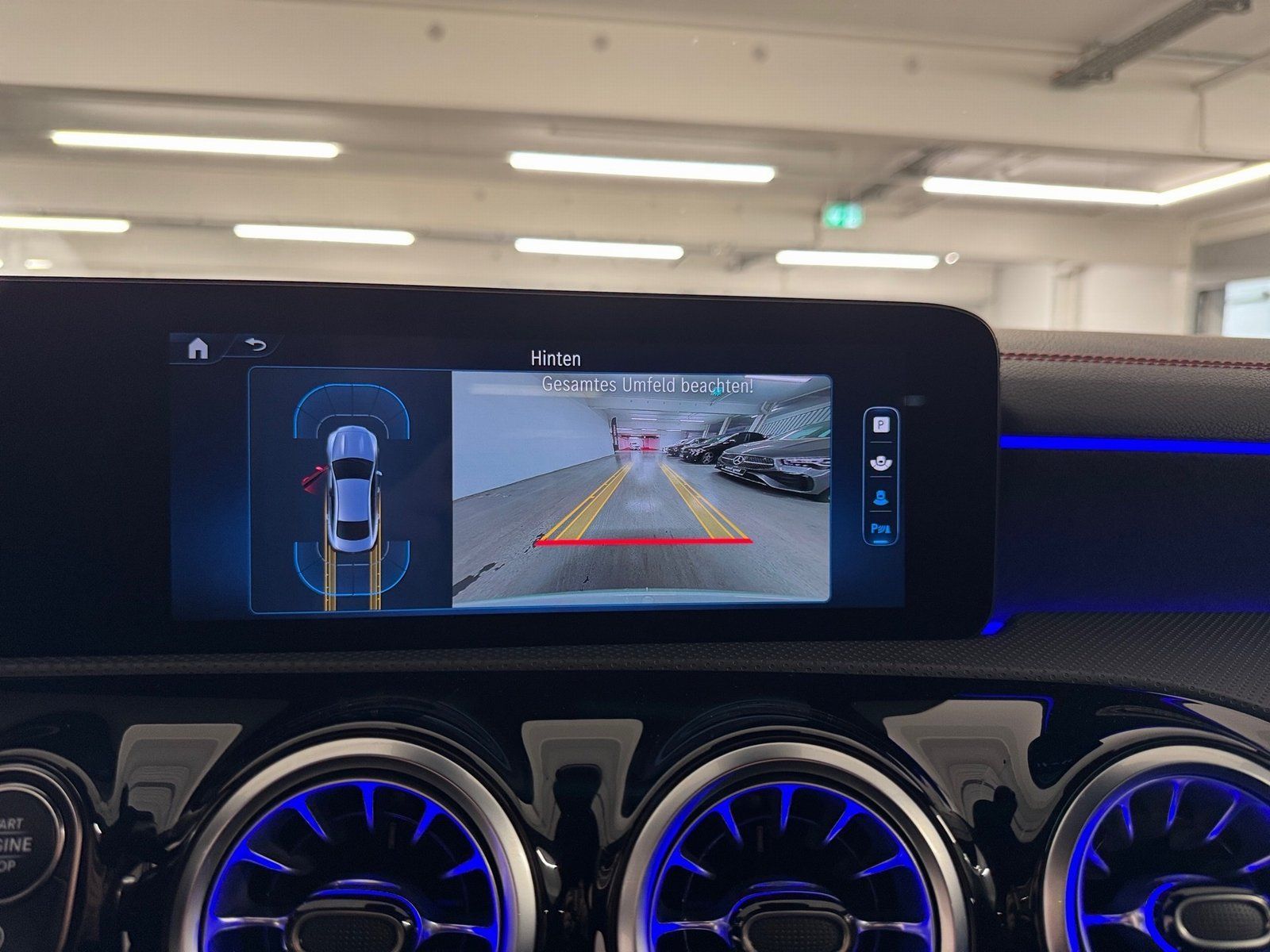 Fahrzeugabbildung Mercedes-Benz CLA 200 AMG*Night*LED*Kamera*Keyless*19"*MBUX*