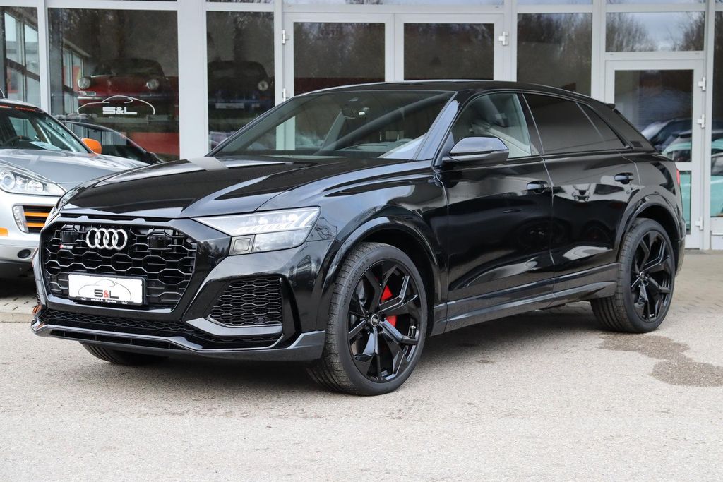 Image of Audi RSQ8