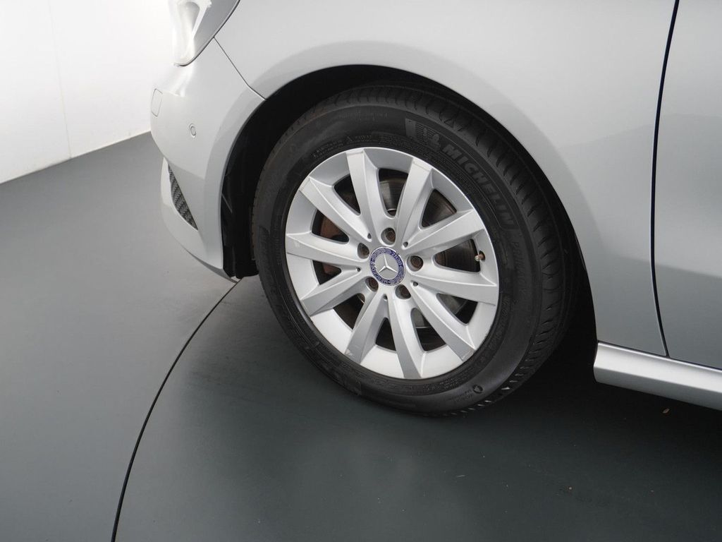 Mercedes-Benz A 180 Ambition navi Led sitzheizung