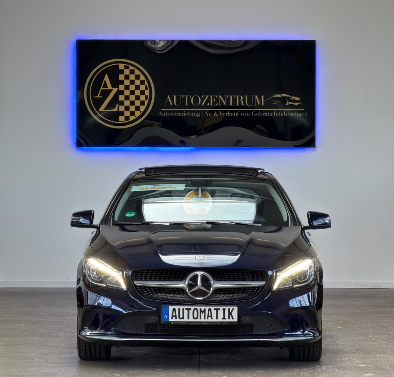 Mercedes-Benz CLA 220d Sport Automatik*GARANTIE*PANORAMA*2HAND