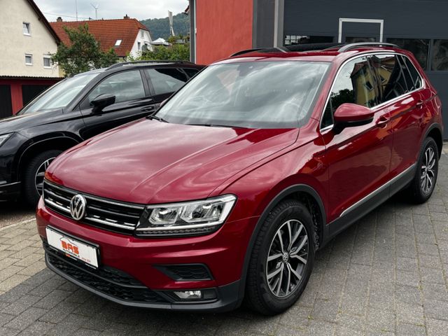 Volkswagen Tiguan 1.4 TSI*DSG*NAVI*LED*AHK*ACC*PANO