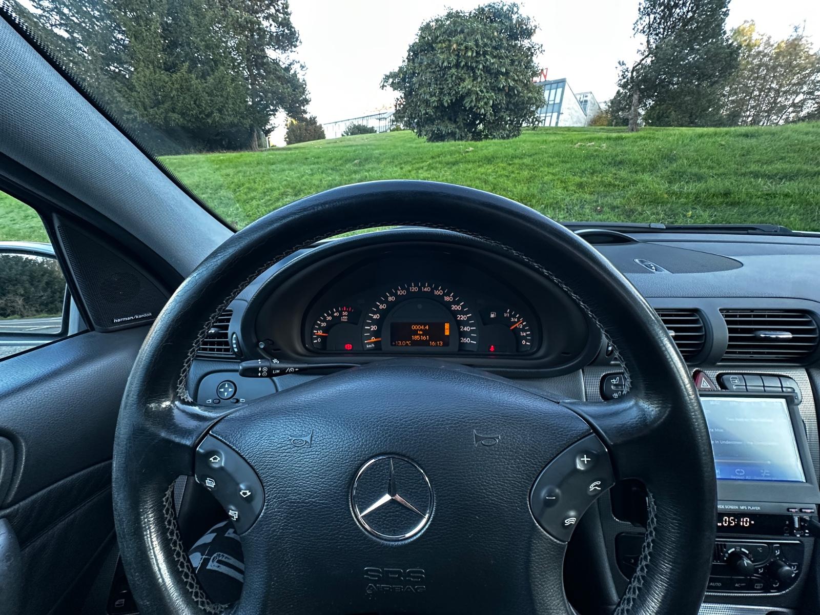 Mercedes-Benz 220 2004 — photo 5