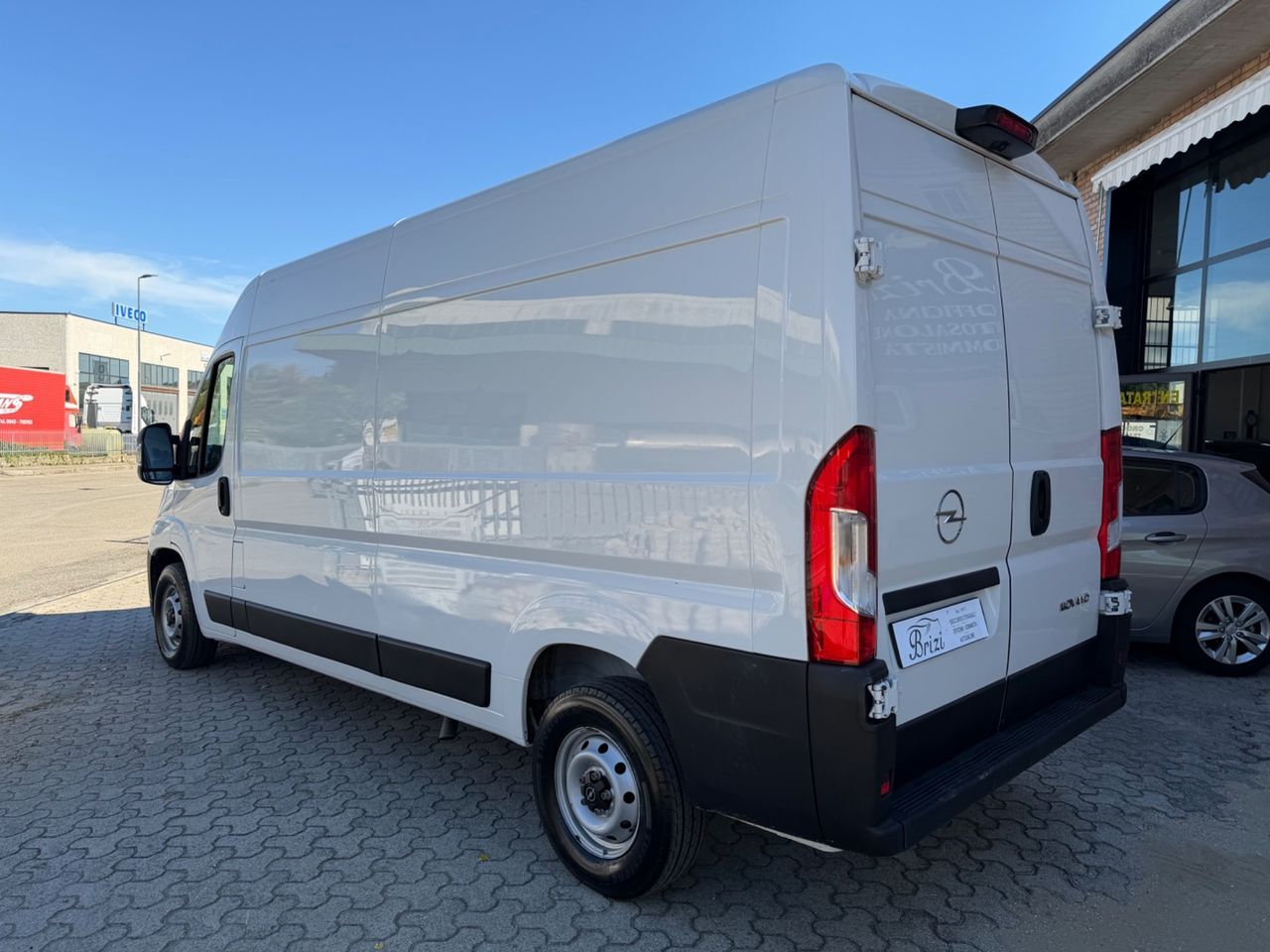 Other Opel Movano 35 2.2 140cv S&S PL-TM imagem 2