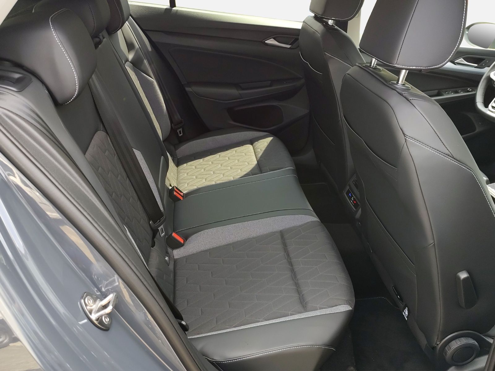 Volkswagen Golf - Bild 20