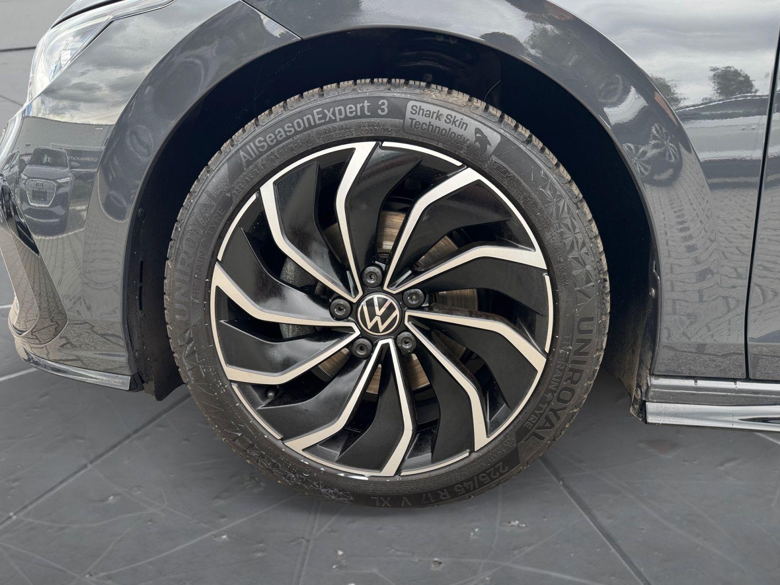 Volkswagen Golf VIII R-Line 1.5 eTSI DSG, ACC/NAVI/LED/17"/, миниатюра 14