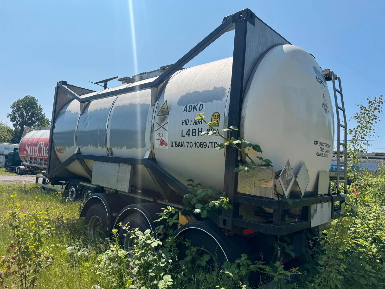 Andere Tankcontainer 30.300L Edelstahl
