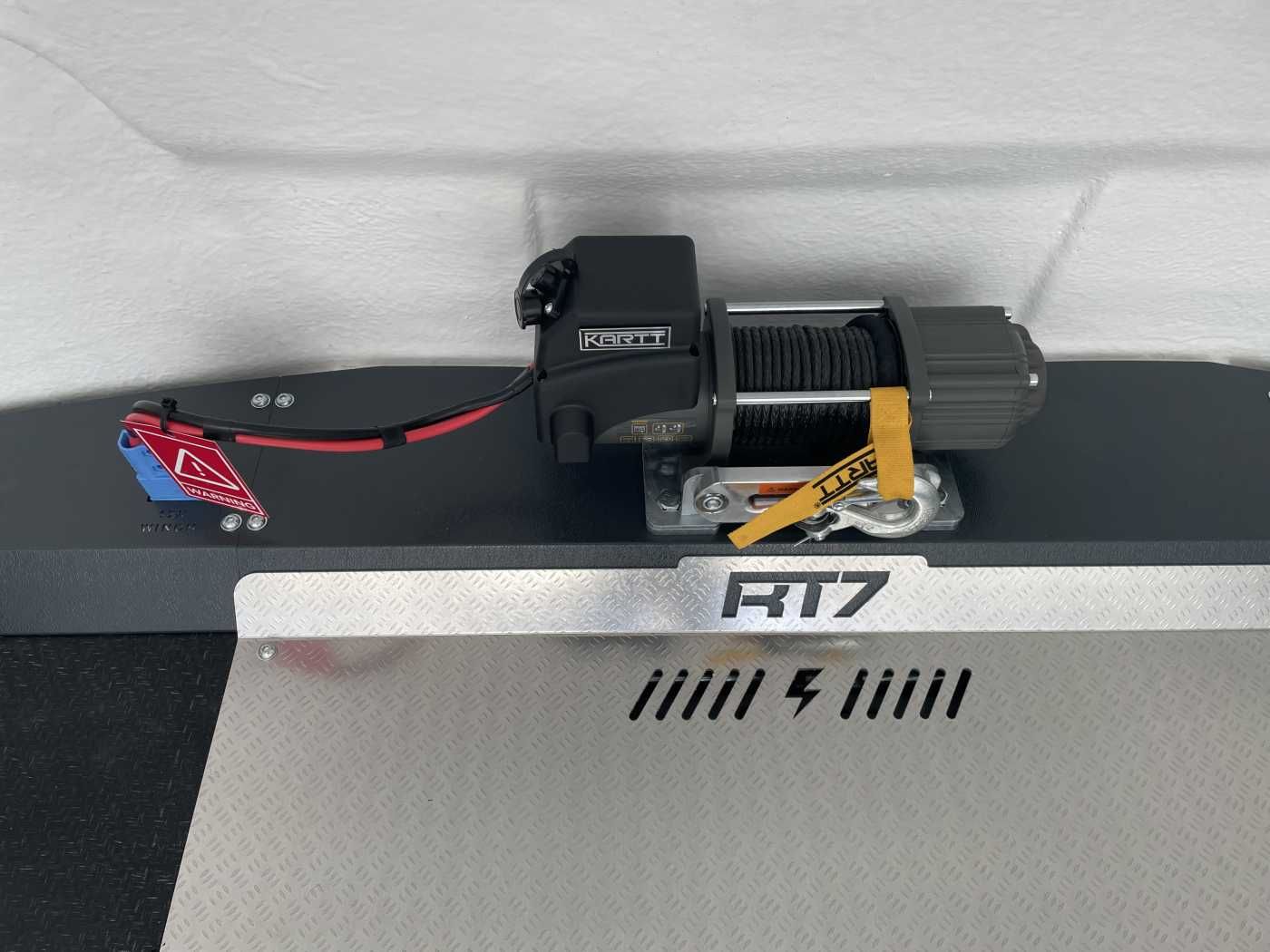 Fahrzeugabbildung Brian James Brian James Race Transporter 7 / 6,16 m 3.500 kg