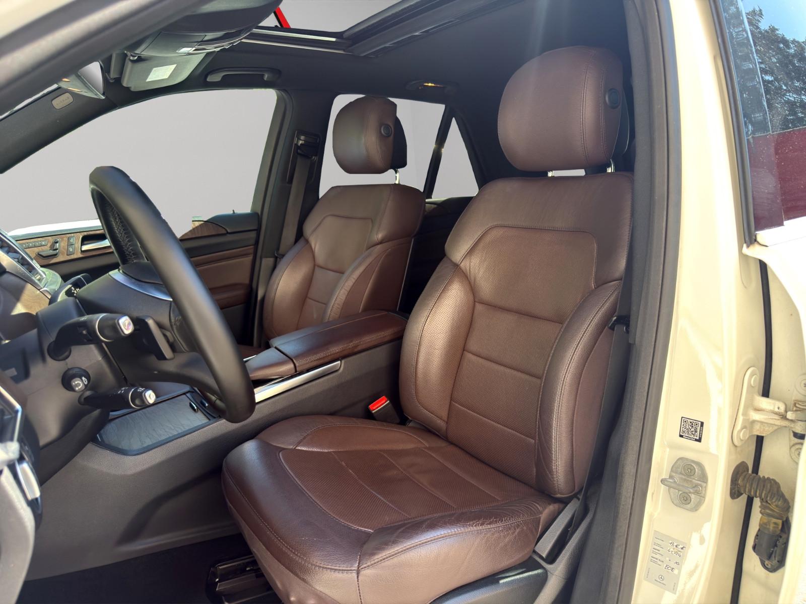 Mercedes-Benz ML 350CDI V6 4MATIC*Leder*Bi-Xenon*360°*Schieb.*