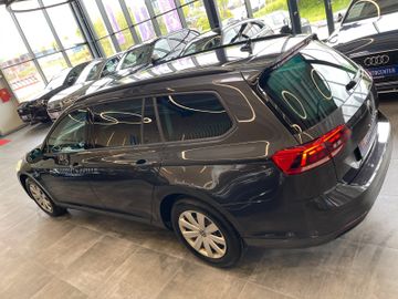 Volkswagen Passat Variant *LED*AHK*ACC*3ZONEN*1HAND*