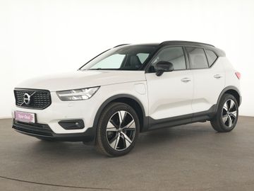 Volvo XC40 - 2