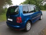 Volkswagen Touran 1.9 TDI Highline Highline - Volkswagen Touran aus 2006: Highline