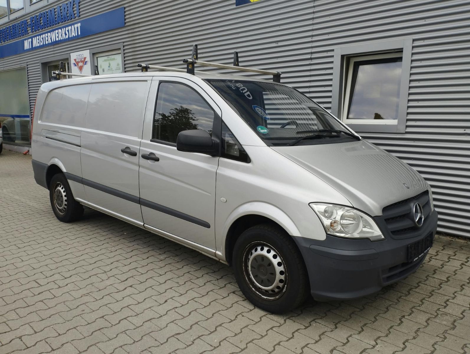 Mercedes Vito - 1
