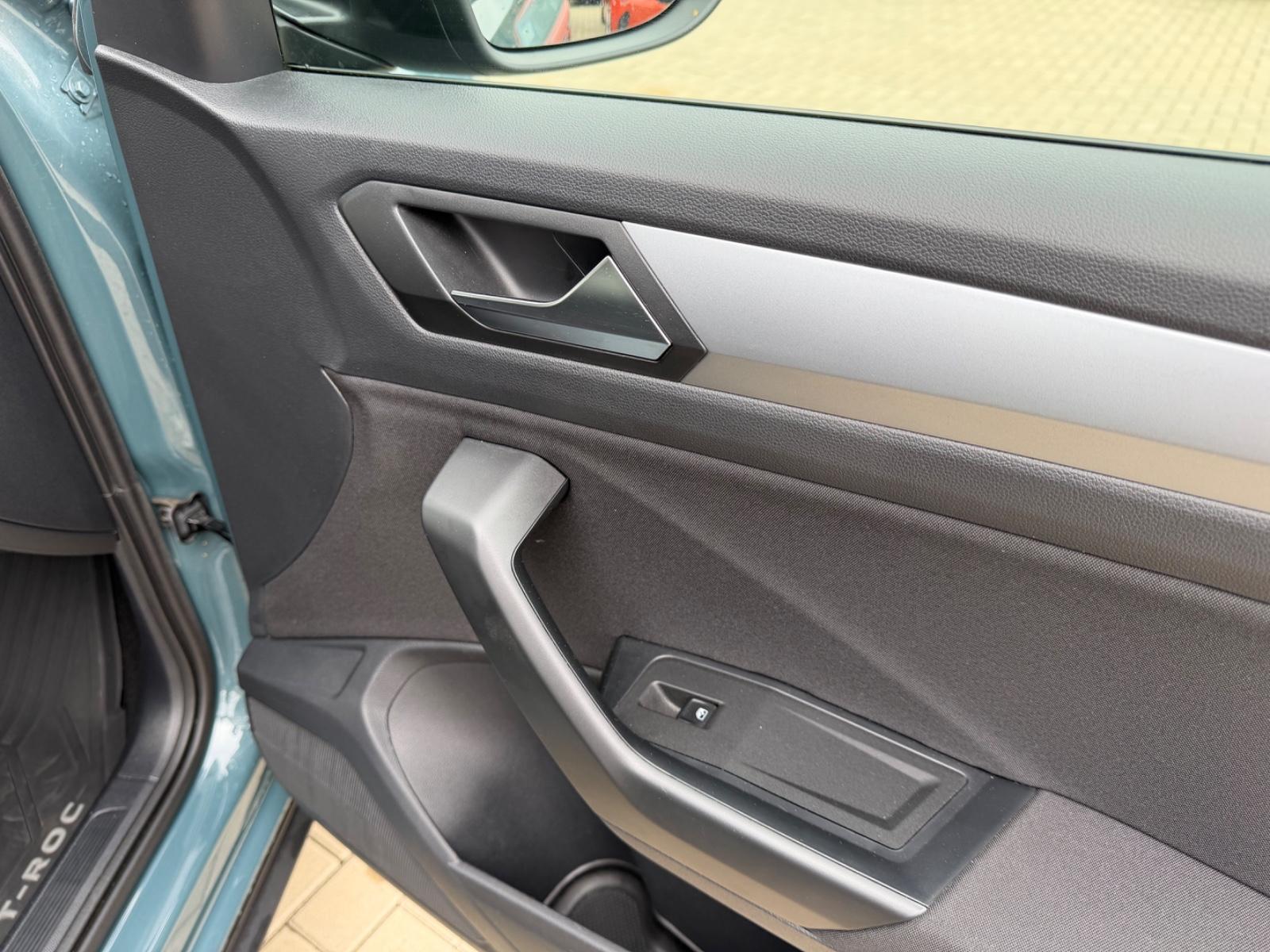 Volkswagen T-Roc Life, миниатюра 30