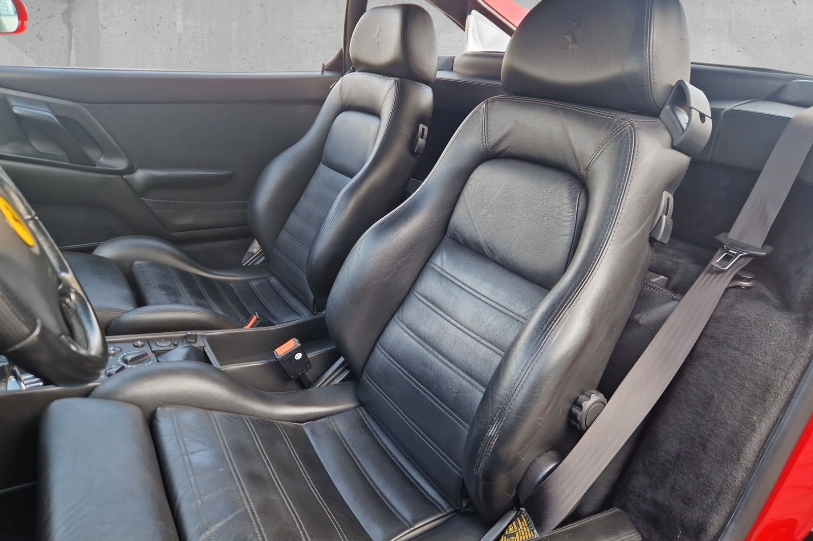 Fahrzeugabbildung Ferrari F355 GTS*Manuale*1.Hand*Deutsches Auto*