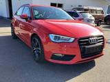 Audi A3 1.4 TFSI Sportback S line Sportpaket - Audi A3 mit Benzin-Antrieb: Limousine, Line Sportpaket