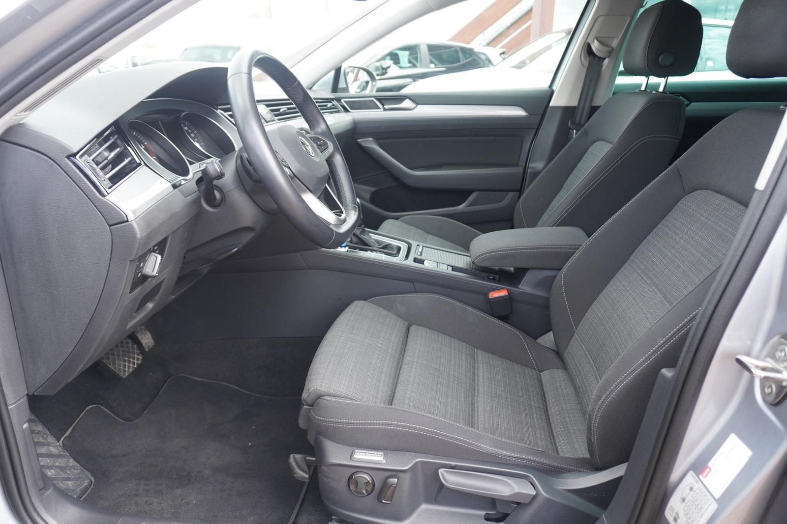 Volkswagen Passat 1.5 TSI DSG Business LED ACC Navi, миниатюра 9