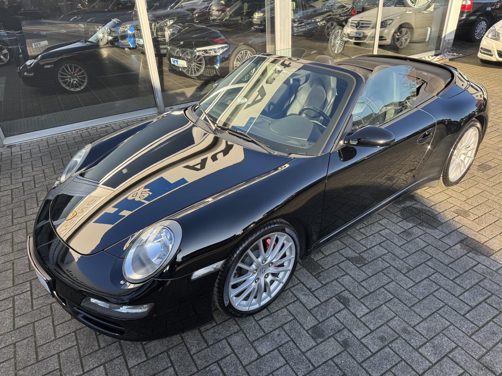 Porsche 997 Carrera 4S Cabriolet
