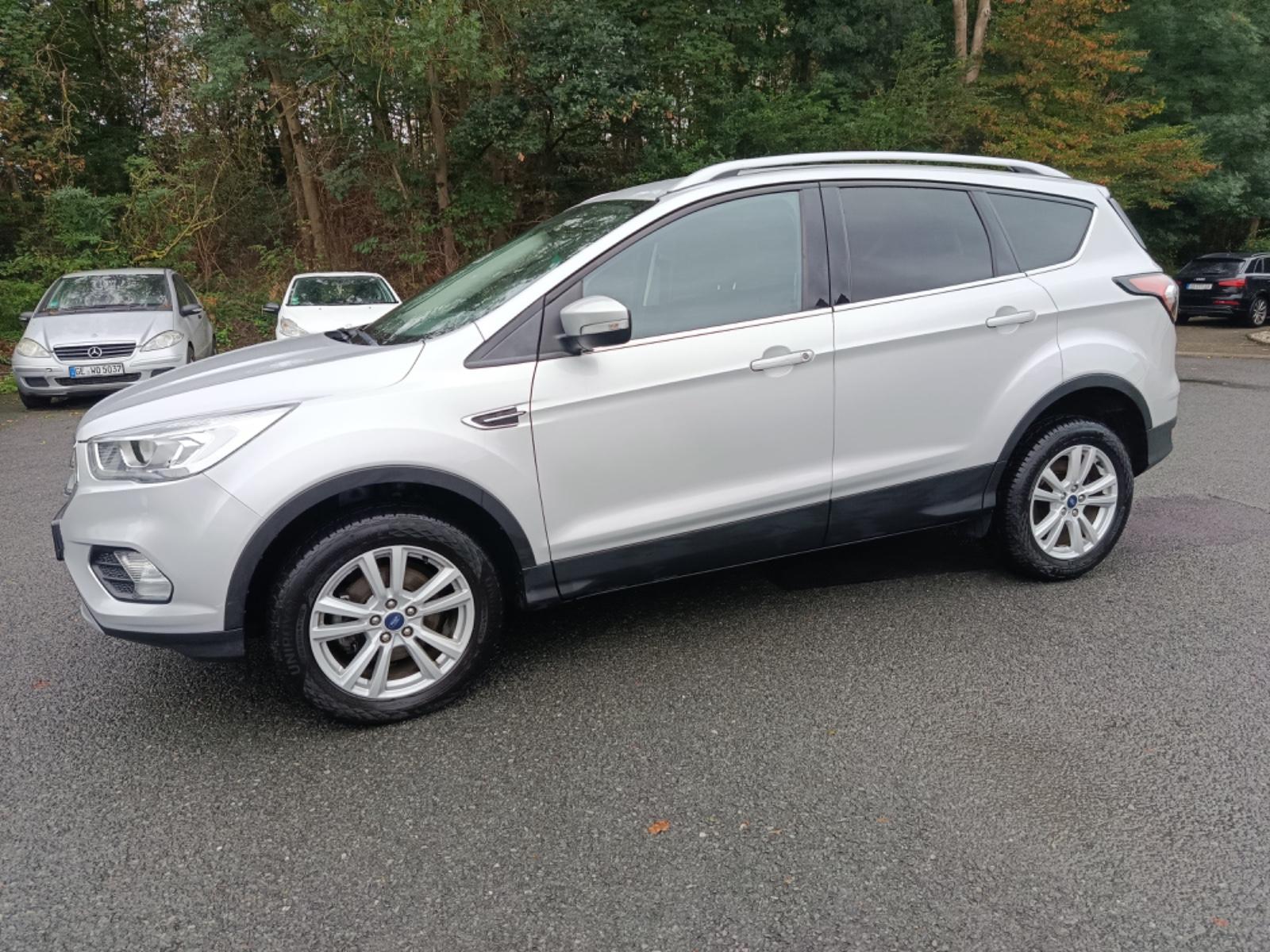 Ford Kuga Cool & Connect*AUT.*NAVI*SHZ*TEMPOMAT*