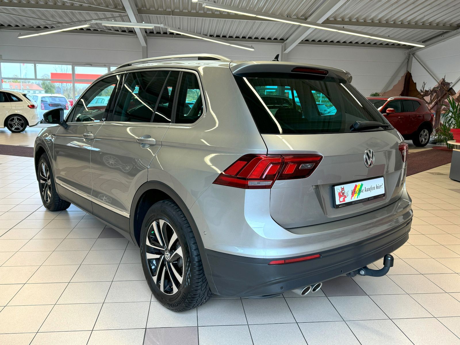 Fahrzeugabbildung Volkswagen Tiguan 1.5 TSI DSG IQ /Navi/Shz/Spur/ACC/VZE/Ahk