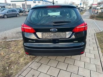 Ford Focus - 7
