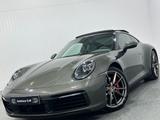 Porsche 992 Carrera 4S/LIFT/H-ACHSLENKUNG/APPROVED 6-26 - Porsche 992: Grün