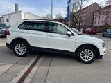 Volkswagen Tiguan 2,0 TDI Trendline BMT/S&S Tüv neu 1 hand - Volkswagen Tiguan Trendline mit Diesel-Antrieb