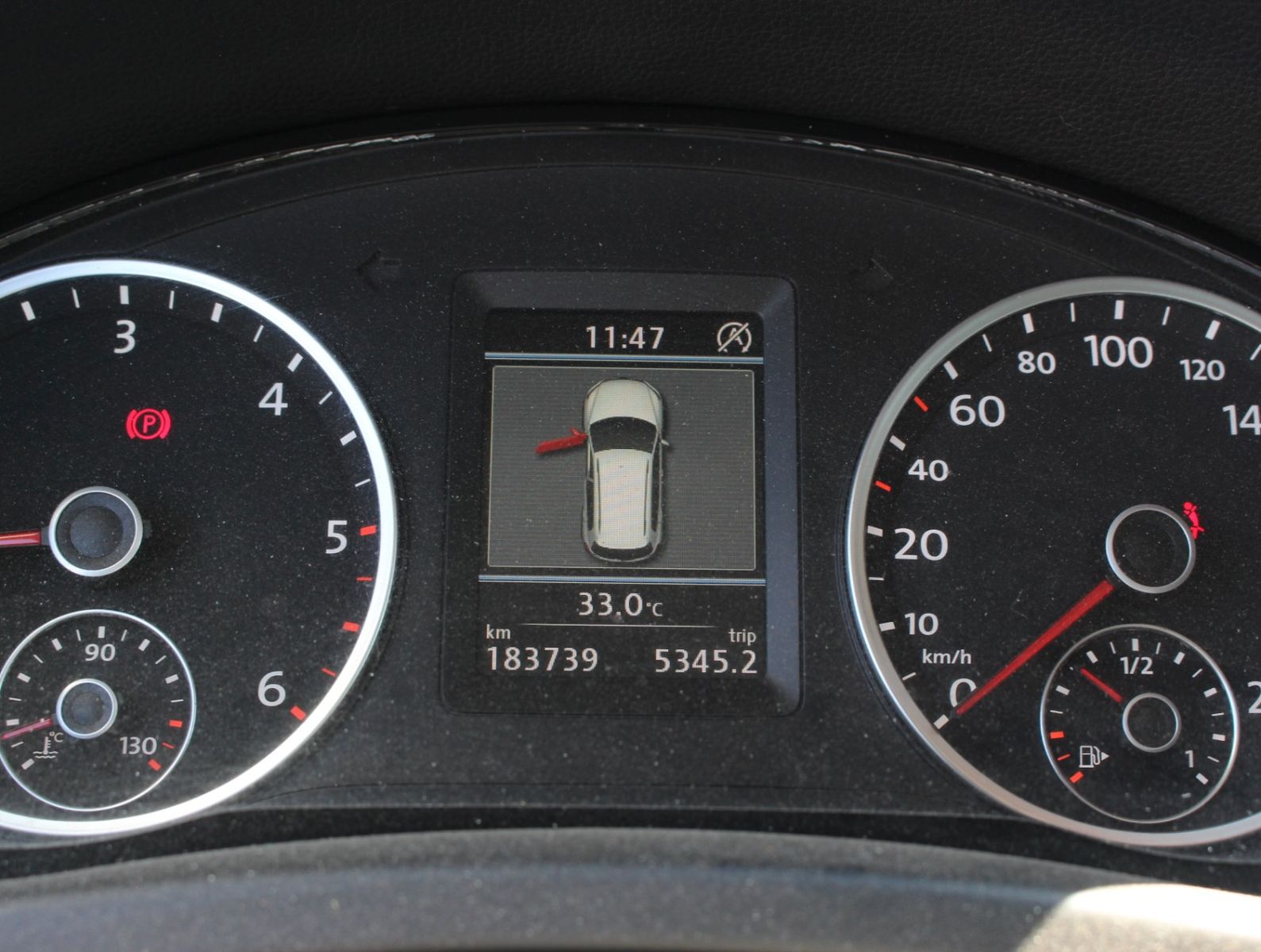 Fahrzeugabbildung Volkswagen Tiguan 2.0 TDI 81 BlueMot Tec CUP Sport & Style