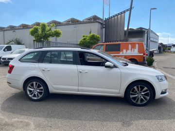 Skoda Octavia - 8