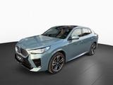 BMW iX2 xDrive30 M Sport Pano,HuD,360°,DA+,LiCoPro - BMW iX2 mit Elektro-Antrieb: Geländewagen, Automatik