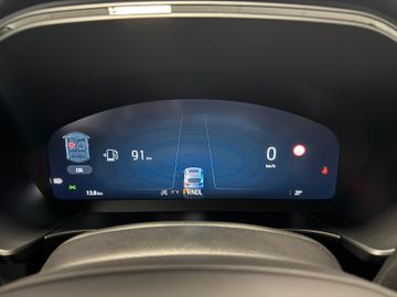 Fahrzeugverkauf 18 Ford Kuga ST-Line 1.5 AT AHK Navi Pano Kamera