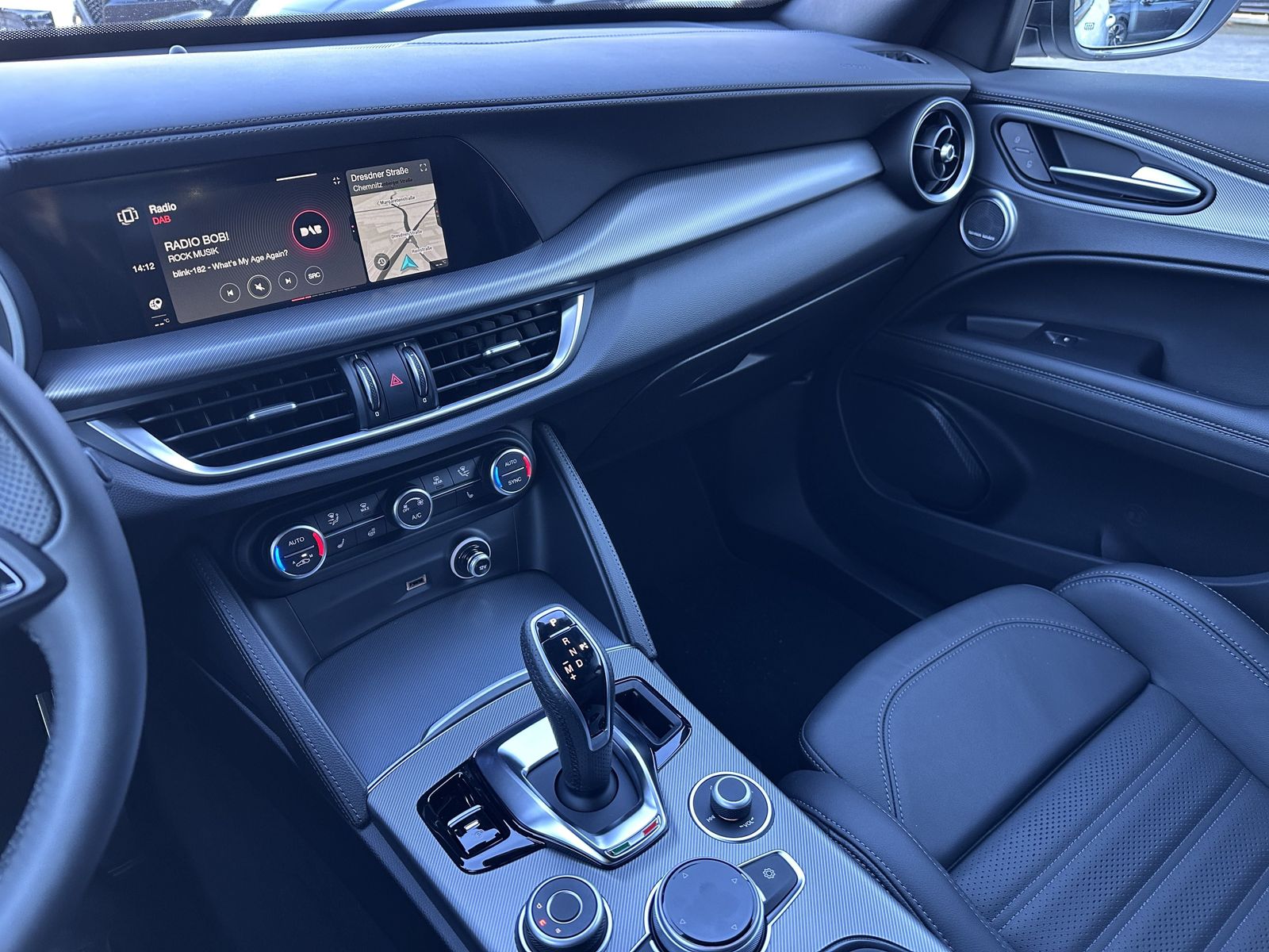 Alfa Romeo Stelvio - Bild 13