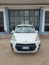 Peugeot Partner Tepee 1.6 HDi 92CV Active - 7POS - Peugeot Partner Tepee aus 2013