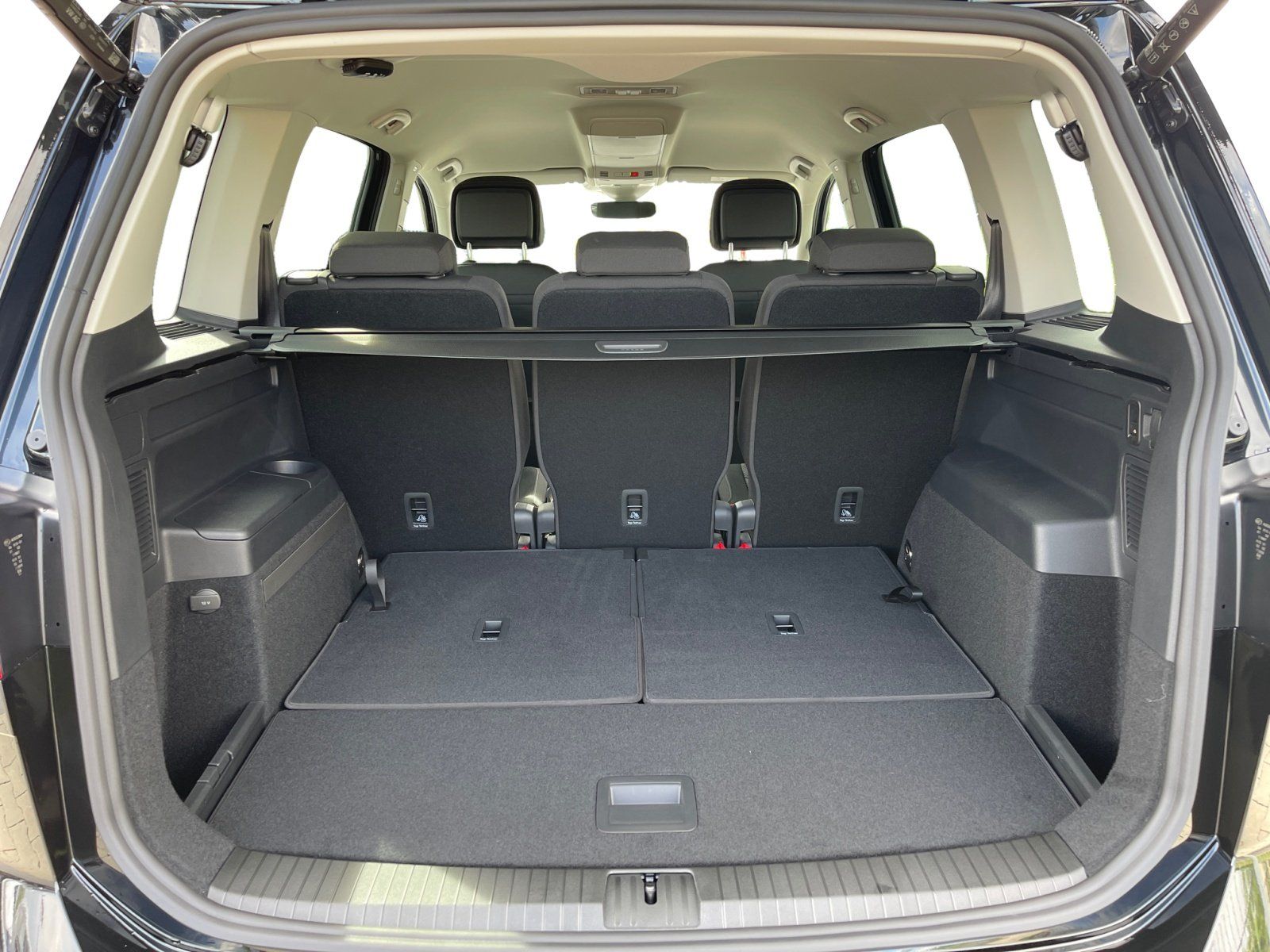 Volkswagen Touran - Bild 7