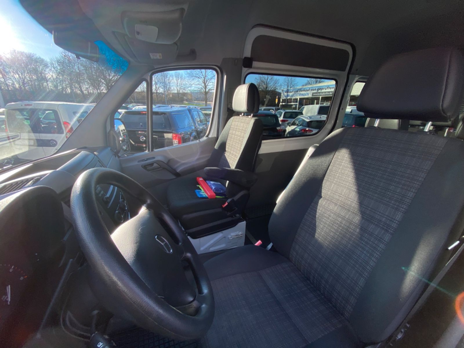 Fahrzeugabbildung Mercedes-Benz Sprinter II Kombi 314 CDI *Behindertengerecht*