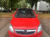 Opel zafira - Opel Zafira aus 2006 mit Diesel-Antrieb
