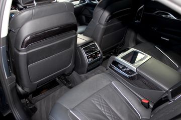 BMW 740 - 10