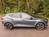 Cupra Formentor 1.4 e-HYBRID 180kW VZ DSG VZ - Cupra Formentor mit Hybrid-Antrieb: Panorama-Dach