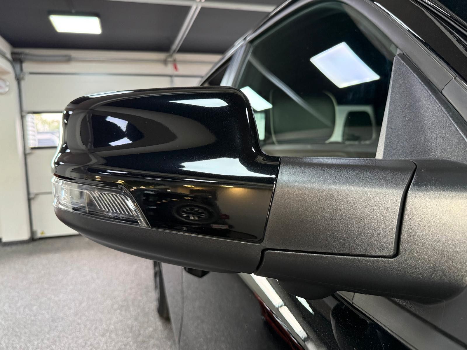 Fahrzeugabbildung Dodge RAM LARAMIE HURRICANE 3.0L-
