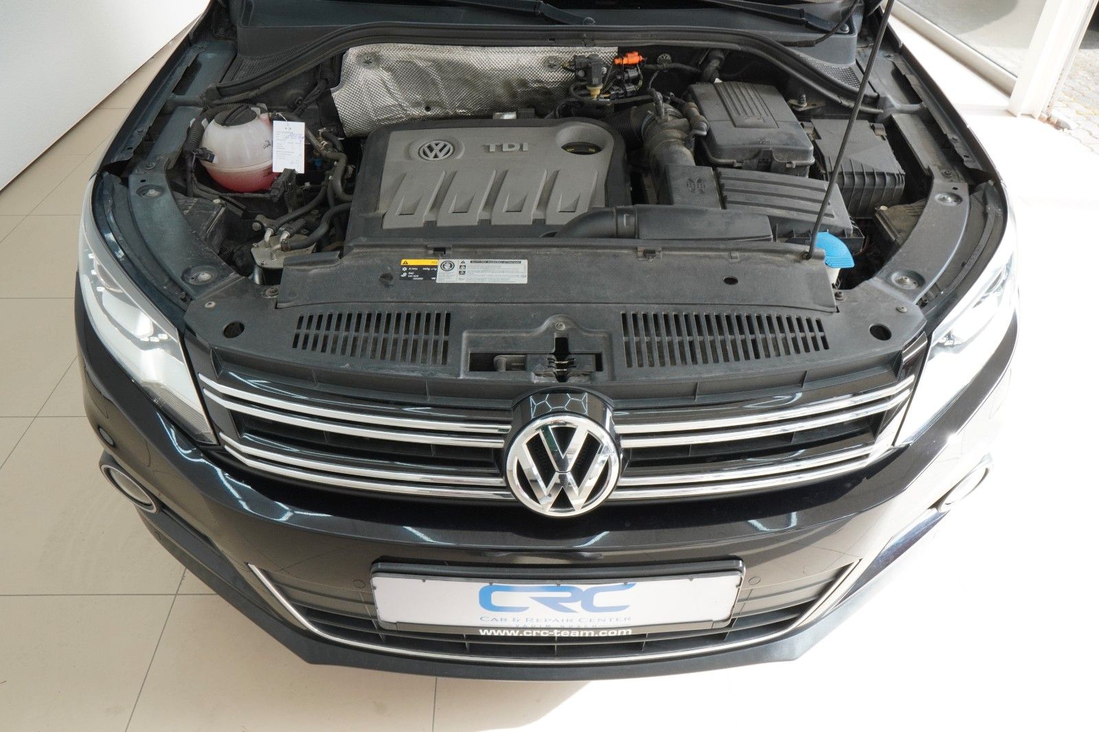 Fahrzeugabbildung Volkswagen Tiguan Sport & Style 4Motion*Aut.*Navi*Leder*AHK